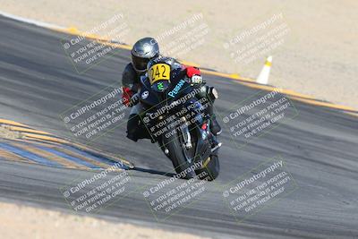 media/Nov-15-2024-CVMA Friday Practice (Fri) [[b142d29251]]/4-Group 4 and Trackday/Session 2 (Turn 10)/